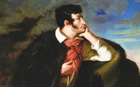 Portret młodego mężczyzny w czarnej, futrzanej narzucie i czerwonej chuście, symbolizujący romantyzm w Polsce.
