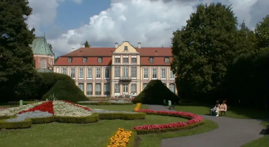 Gdańsk Muzeum Sztuki Nowoczesnej: Pałac Opatów i NOMUS Przewodnik