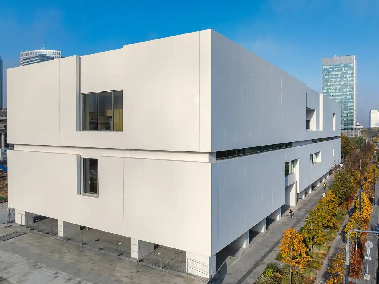 Muzeum Sztuki Nowoczesnej Warszawa Plac Defilad otwarcie